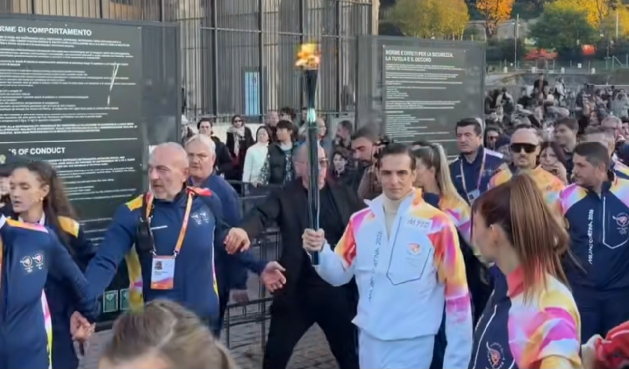 Nella Capitale lo show della fiamma olimpica