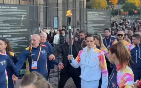 Nella Capitale lo show della fiamma olimpica