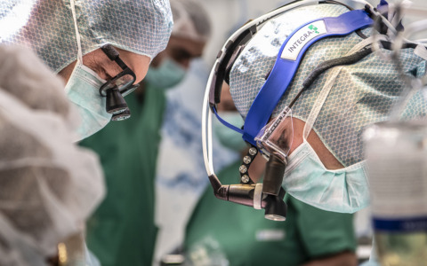 Doppio trapianto di cuore, nuova vita a due bambini di 6  e 8 anni