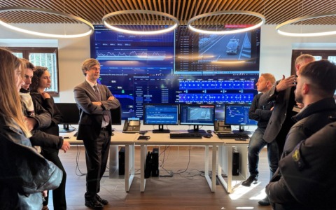 Gli studenti dell’ Universita’ Roma Tre in visita allo smart road center di Anas