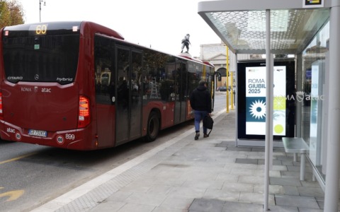 Il piano delle feste per Metro, Tram e Bus nella Capitale