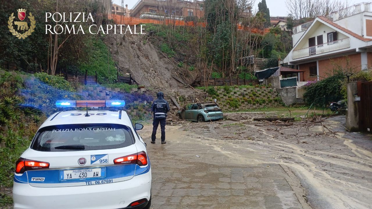 Maltempo, oltre 200 interventi della Polizia Locale