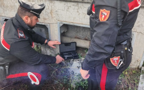 Controlli per Capodanno: minacce con pistola a salve, arresti e denunce