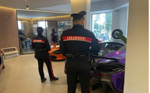Sigilli all’autosalone “Vip Motors” e sequestro da nove milioni di euro tra Roma, Anzio e Latina. VIDEO