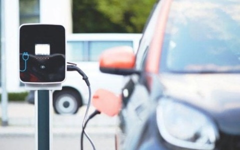 Individuate 42 isole per installazione colonnine elettriche