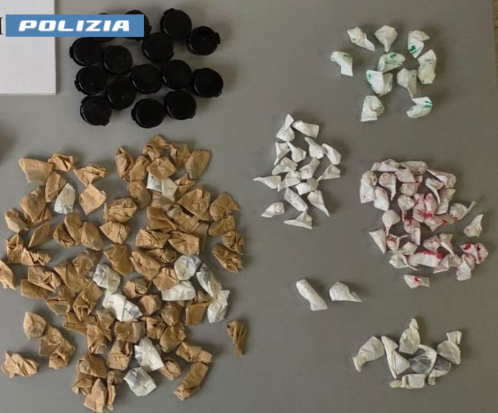 Droga e criminalità, dodici arresti della Polizia tra Tor Bella Monaca, Borghesiana e Torre Maura