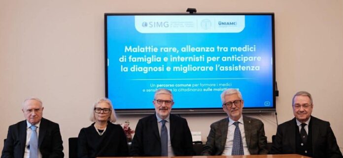 Medici di base e internisti uniti per le malattie rare, accordo Simg-Simi-Uniamo