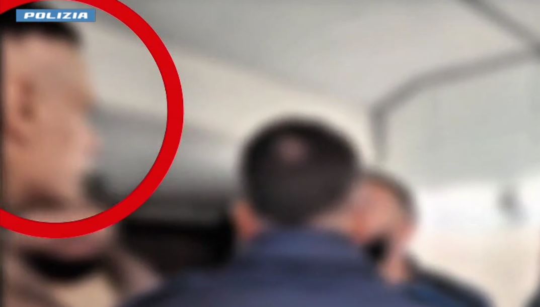 Botte a “Cicalone” e alle guardie in metro, quattro arresti