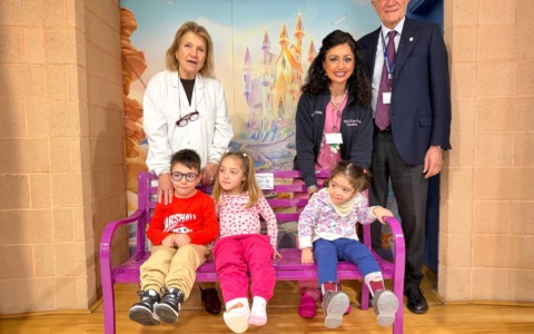 Una panchina viola contro stigma e solitudine: il simbolo che accende i riflettori sull’epilessia