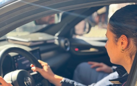 Rapina un supermercato e accoltella il vigilante, arrestato