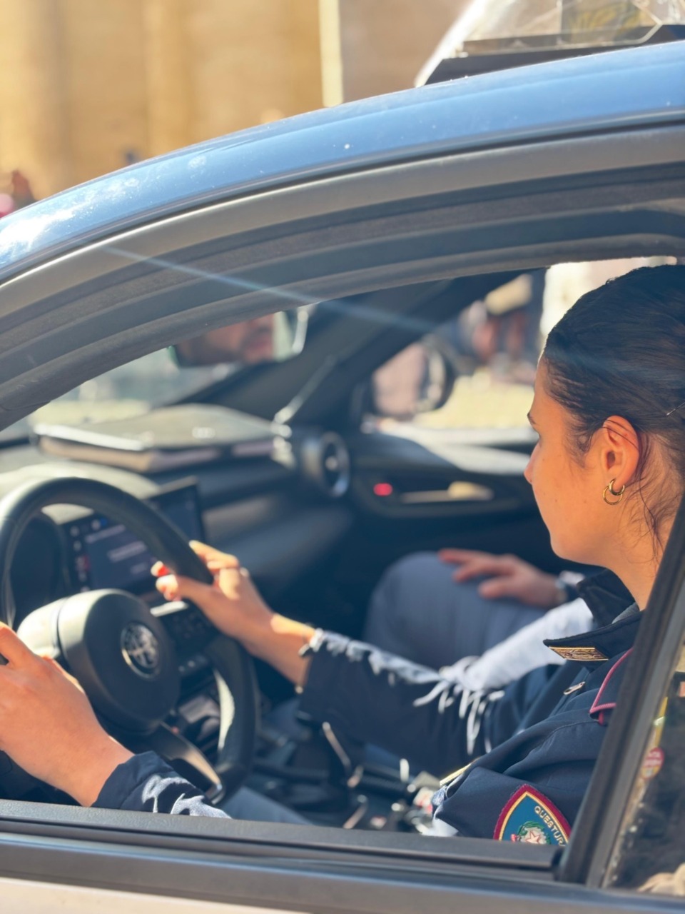 Rapina un supermercato e accoltella il vigilante, arrestato
