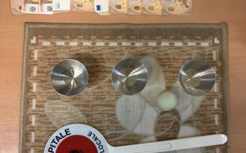 Contrasto al “gioco delle tre campanelle” in centro, 20 persone denunciate in pochi giorni