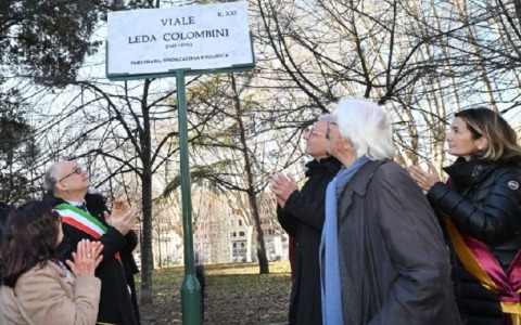 Inaugurata la targa viale Leda Colombini