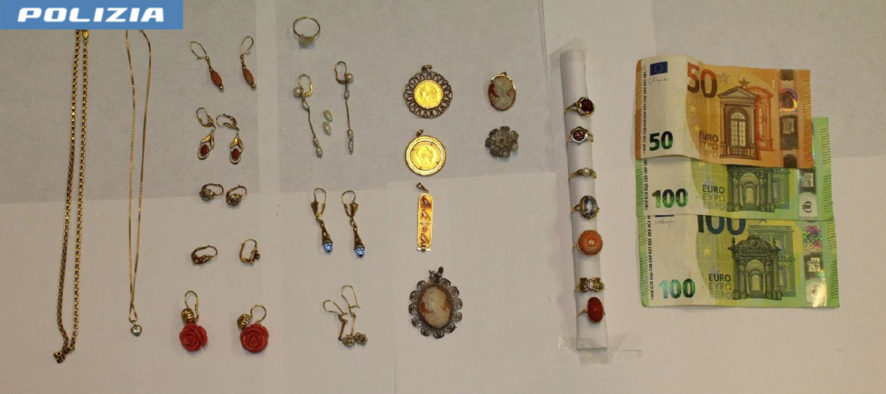 Truffa ad un’anziana di 89 anni, due arresti