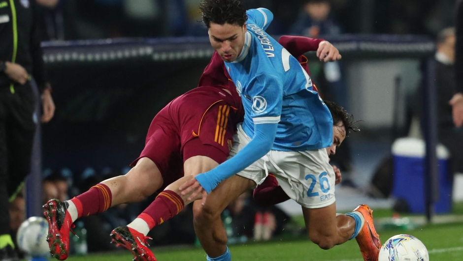 Napoli-Roma 2-2. Giallorossi raggiunti nel finale nonostante la doppietta di Malen