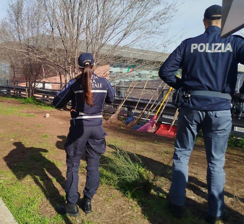Maxi operazione di decoro urbano tra San Lorenzo e Tiburtina: rimosse tonnellate di rifiuti e un arresto