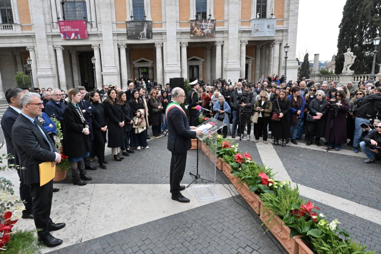 Fosse Ardeatine, Roma ricorda le 335 vittime