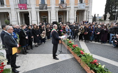 Fosse Ardeatine, Roma ricorda le 335 vittime