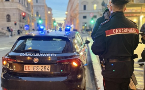 Aggressione omofoba in centro, misura cautelare per tre minorenni