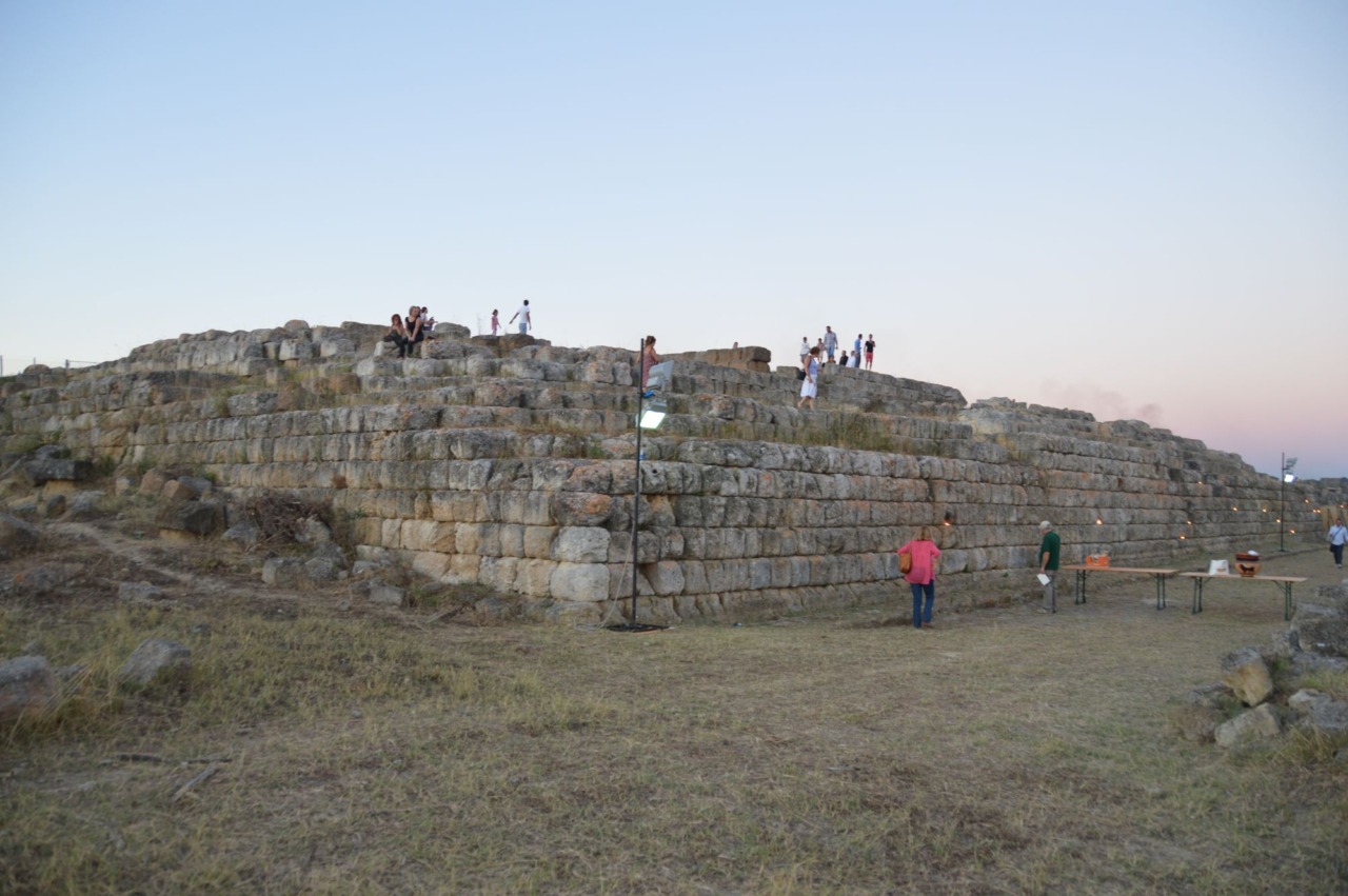 All’alba il sole incontra il tempio: due giorni di studi e visite al santuario etrusco