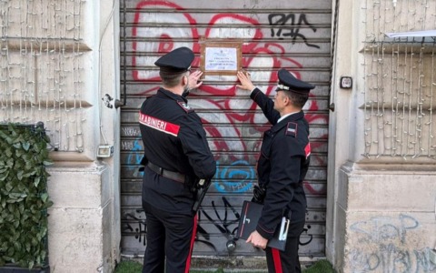 Sospesa per 15 giorni la licenza di un esercizio commerciale in via Cavour