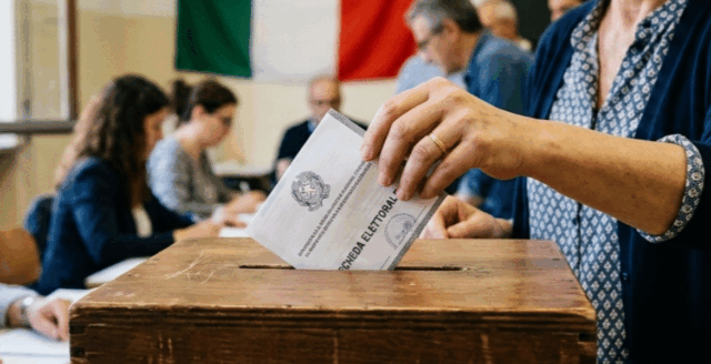 Referendum, open day per CIE e tessere elettorali