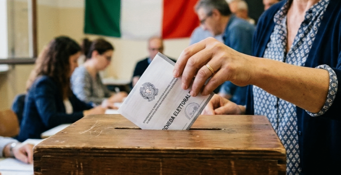 Referendum, open day per CIE e tessere elettorali
