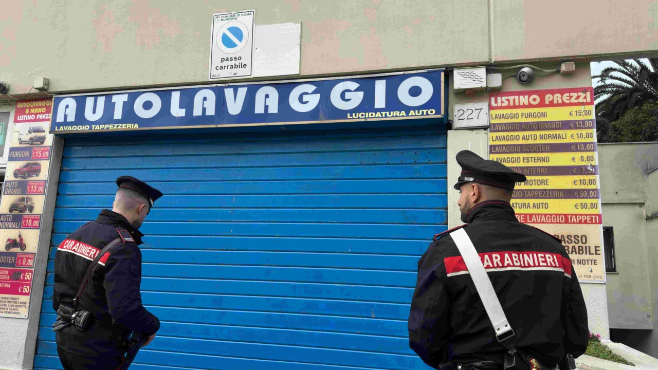 Blitz dei Carabinieri: arresti, sanzioni e attività sospese