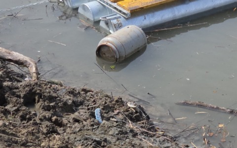 Tevere, in funzione la terza barriera anti-plastica