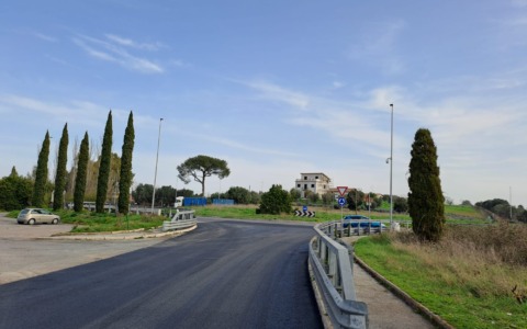 Impianti di illuminazione delle rotatorie sulla Laurentina, terminati i lavori