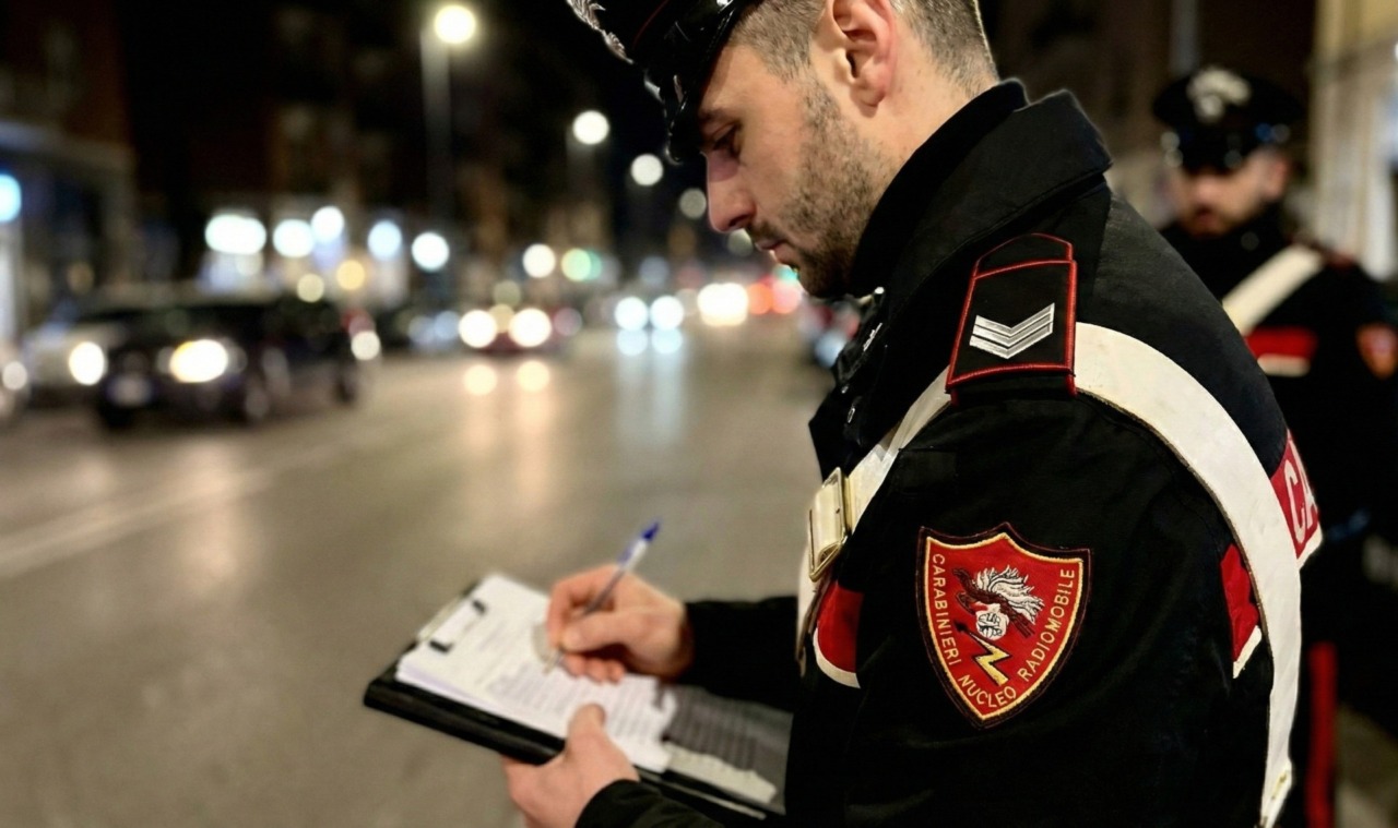 Rione Monti, rissa in strada.  33 enne fuori controllo