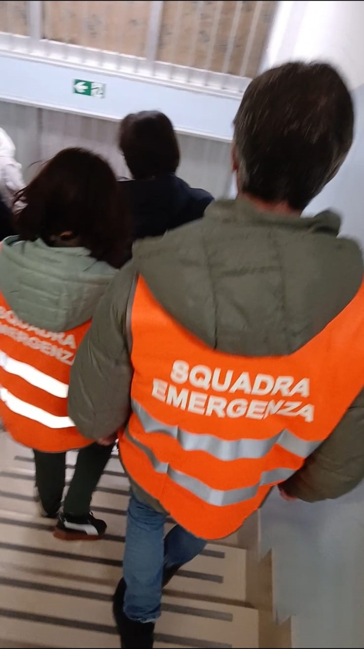 Simulazione di incendio ed evacuazione negli uffici di via Olivella