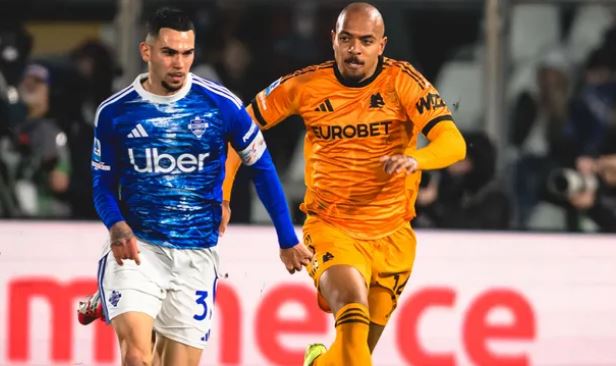 Il Como vince lo “spareggio” Champions, Roma sconfitta 2-1