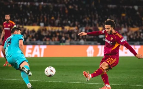 Euroderby amaro. La Roma va k.o. ai supplementari contro il Bologna. 4 a 3