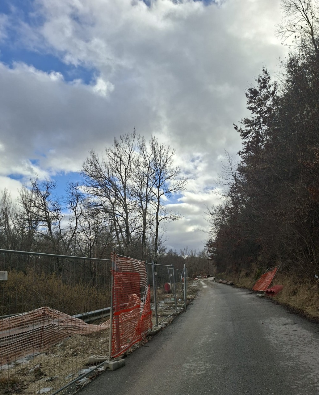 Strada Provinciale 61 ancora bloccata, l’affondo della minoranza