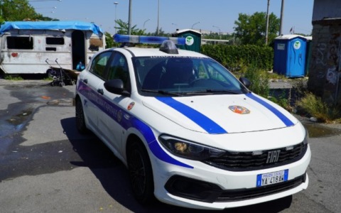 Ricettazione, denunciata una bosniaca di 29 anni al campo rom Candoni