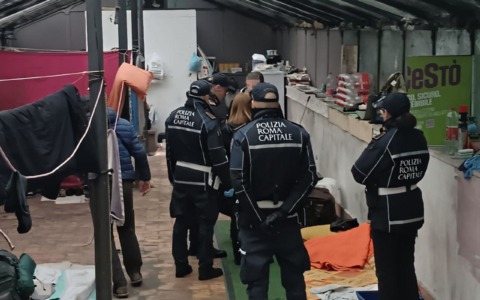 Operazione decoro a Villa Pamphili, intervento della Polizia Locale per la bonifica delle serre minori