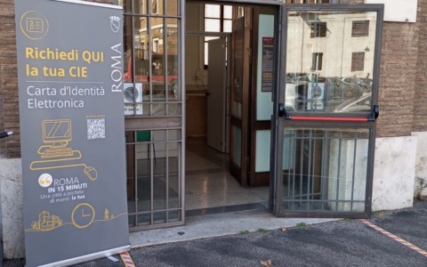 Carta d’identità elettronica: dal 13 aprile potenziato il punto di rilascio di via Petroselli