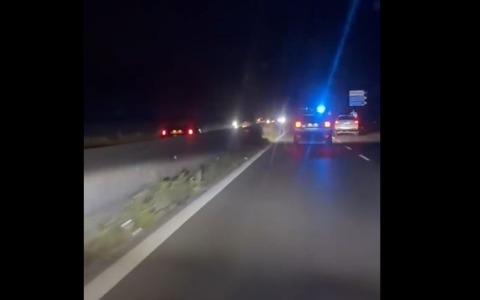 Ubriaca contromano sulla Pontina, fermata dopo l’inseguimento della Polizia Locale