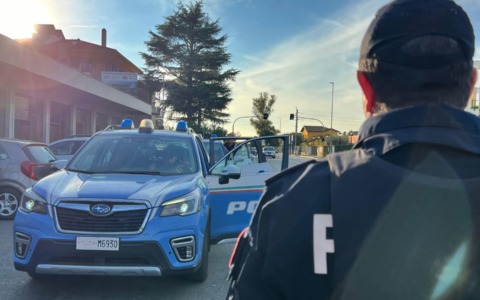 Pusher in trasferta e spaccio in strada, arrestate sei persone