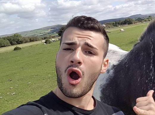 Scontro tra auto e moto. Morto un giovane di 26 anni, Jonathan Faraoni