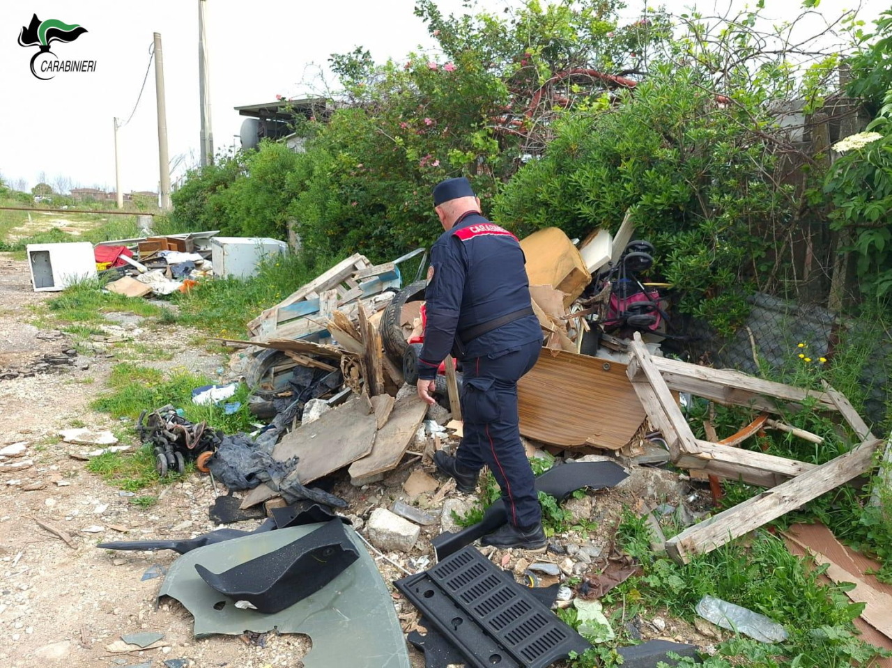 Controlli contro i rifiuti abbandonati nell’area tiburtina