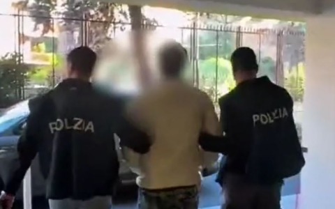 Picchiato brutalmente con una mazza da golf e una mannaia per motivi di viabilità, tre arresti