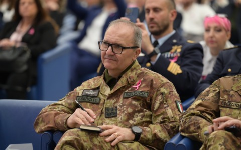 Esercito in campo per la prevenzione alla Race for the Cure