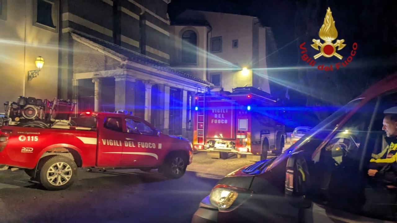 Finiscono in un sentiero impervio, due ragazzi salvati dai Vigili del Fuoco
