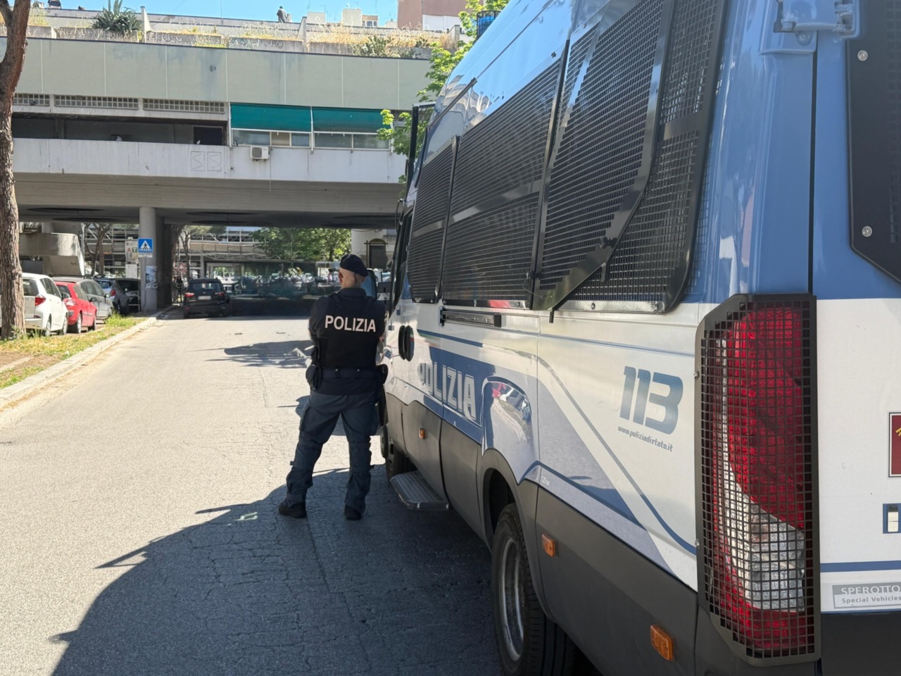 Laurentino 38, sgomberato il centro sociale