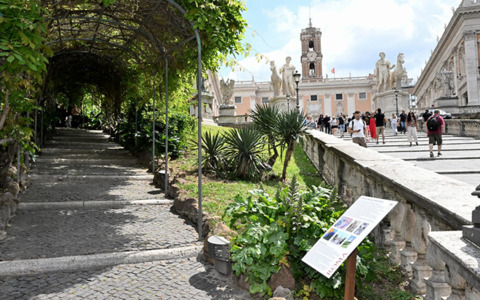 Riqualificato e riaperto il pergolato del Campidoglio