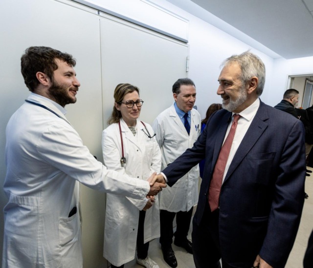 Sanità Viterbo, Rocca: «Donazione da 2,5 milioni per la genetica è un grande gesto»