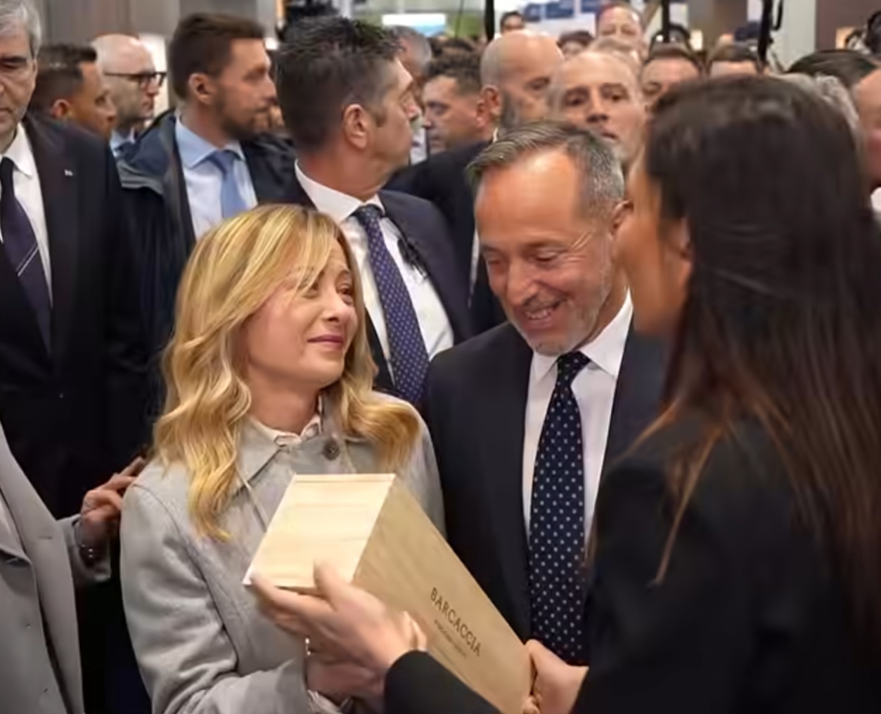 Vinitaly, la Premier Meloni visita il padiglione della Regione Lazio