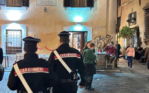Stretta sulla mala-movida, 3 arresti e 7 denunce